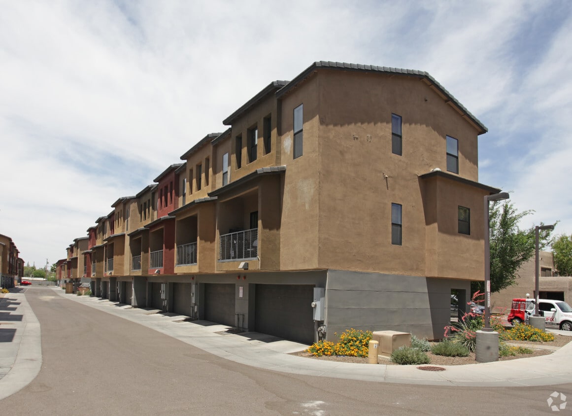 Dolce Villagio Lofts Apartments Tempe, AZ
