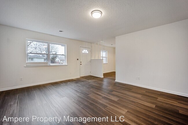 Building Photo - 3 br, 1.5 bath House - 417 W Wren Cir