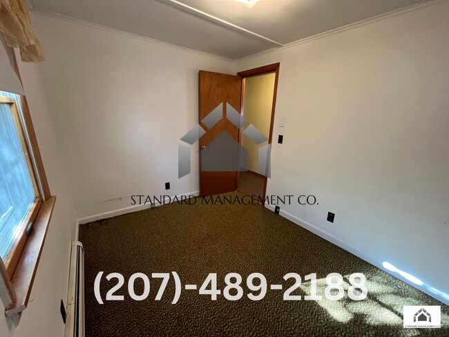 Foto del edificio - Four Bedroom Single Family House for Rent ...