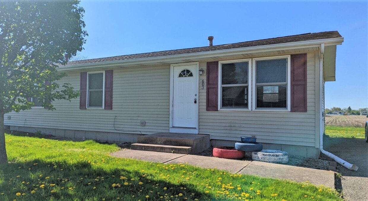 Primary Photo - 603-605 Short St