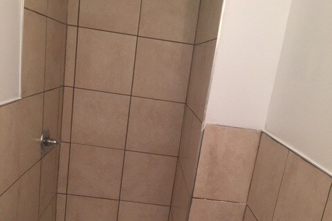 Bathroom (Shower) - 4316 E Wingohocking St