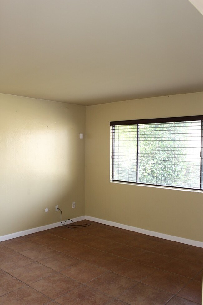 Foto del edificio - 6509 Kearsarge Way