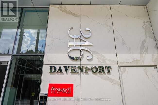 Photo du bâtiment - 346-346 Davenport Rd