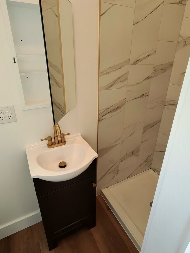 Foto del edificio - 400 Sixth St