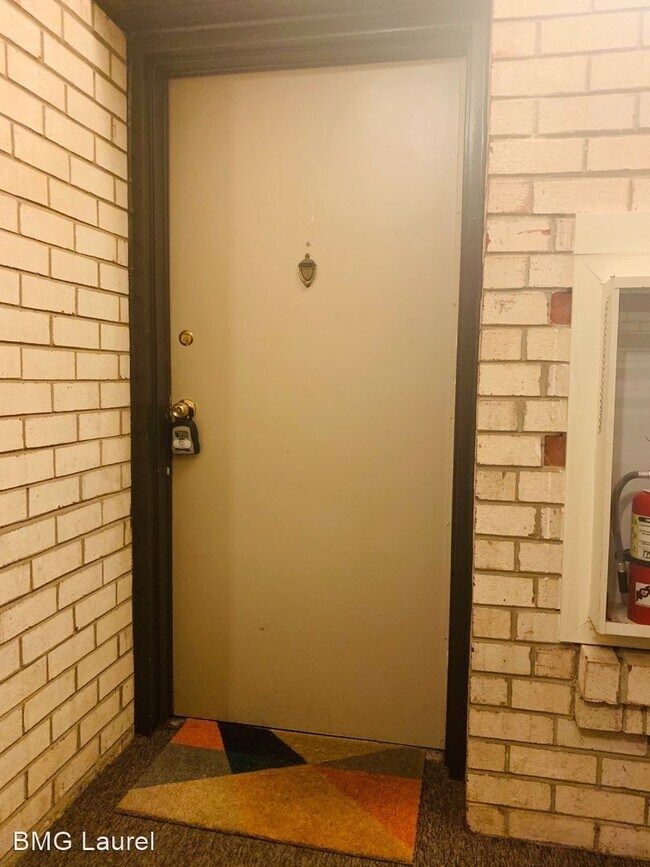 Building Photo - 1 br, 1 bath House - 14616 Bauer Drive Unit 2