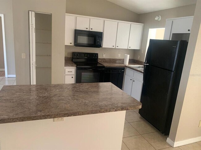 Foto del edificio - 254 Marion Oaks Manor