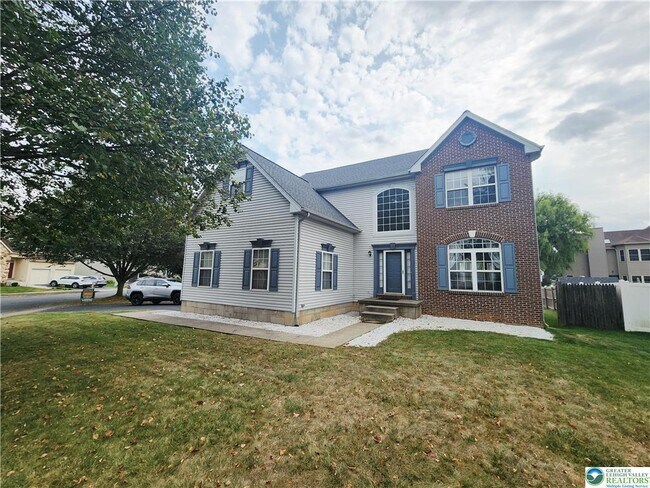 Building Photo - 236 Lenape Trail