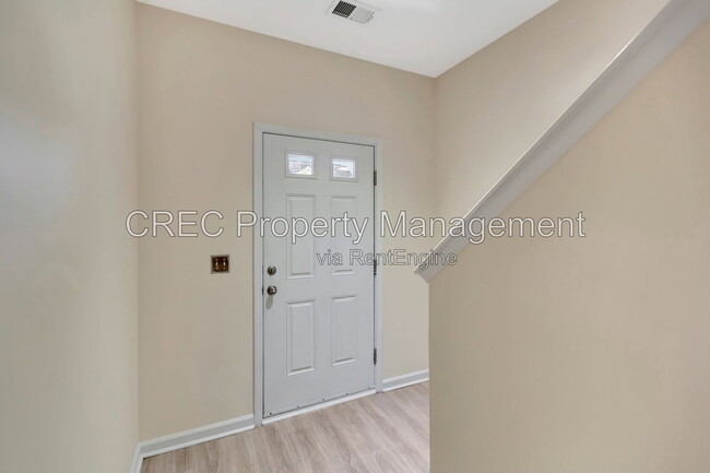 Building Photo - 140 Buchanan Cir