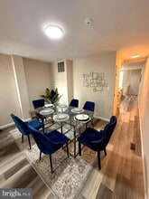 Building Photo - 1026 E North Ave