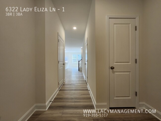 Foto del edificio - 6322 Lady Eliza Ln