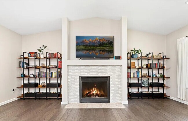 Foto del edificio - 5922 43rd Ave NW