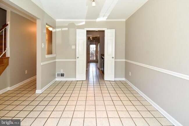 Foto del edificio - 1152 N Taylor St