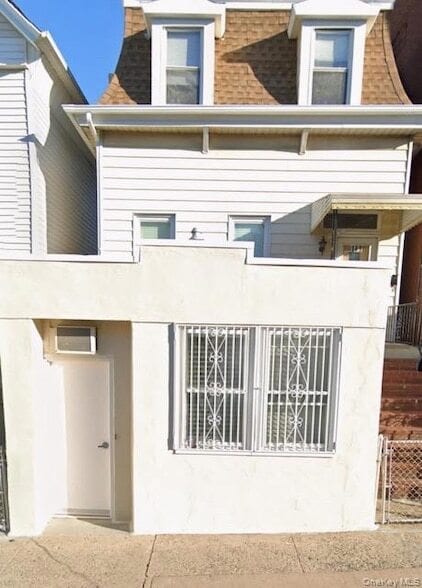 Photo - 189 Elm Street Unit 1