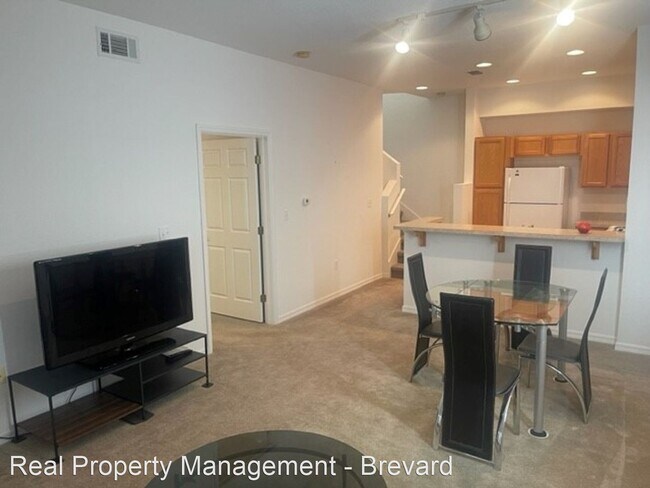 Building Photo - 3 br, 2 bath House - 105 Colibri Way, Unit...