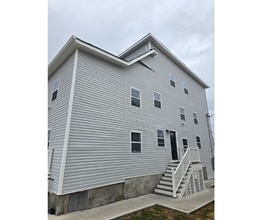 Building Photo - 2501 Linden Ave