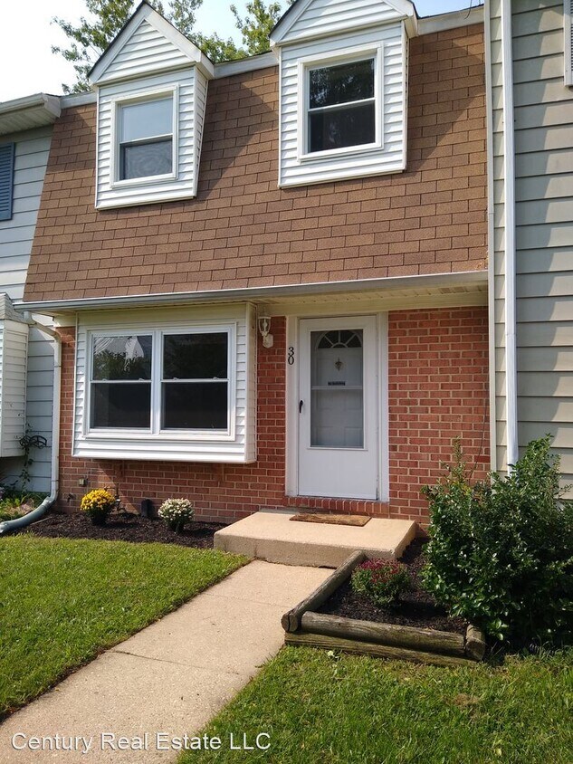Primary Photo - 3 br, 2 bath House - 30 King Richard Ct