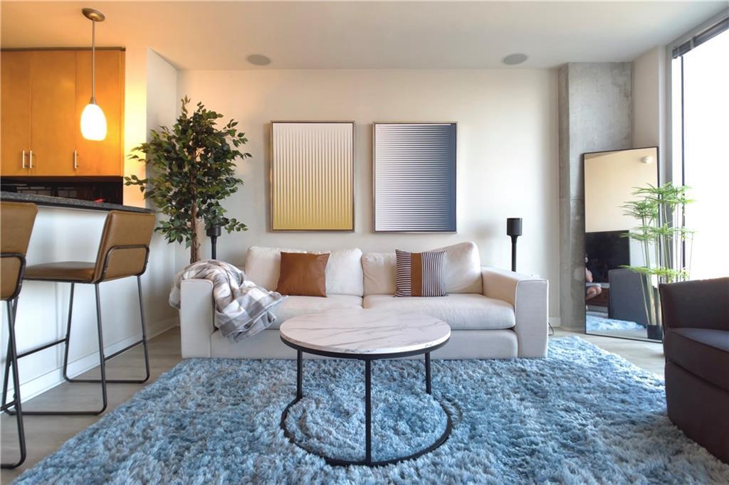 Foto principal - 360 Nueces St