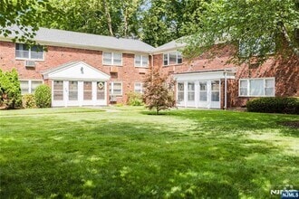 Building Photo - 500 Franklin Turnpike