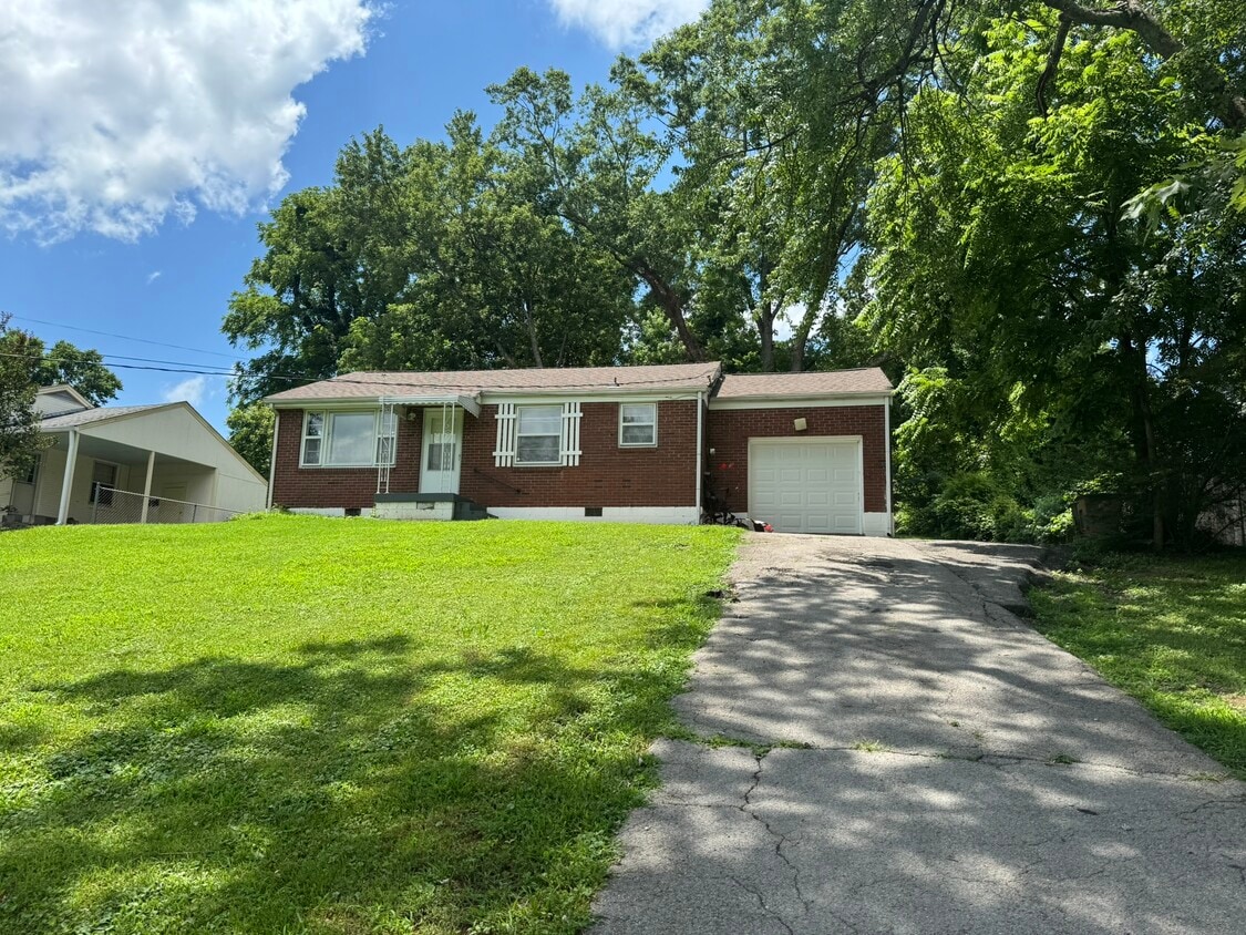 Photo - 512 Cottonwood Dr (Nashville, TN)
