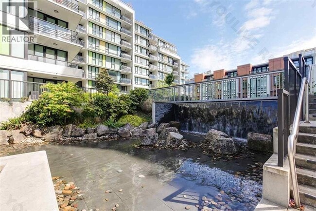 Photo du bâtiment - 7979 Firbridge Way