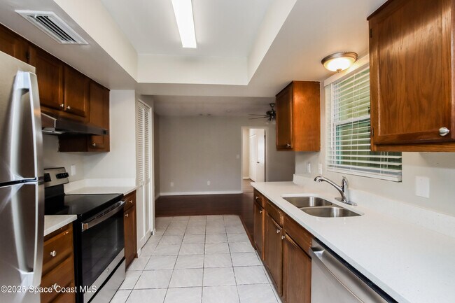 Foto del edificio - 834 Gera Ave NW