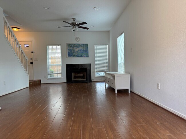 Foto del edificio - 7575 Cambridge St