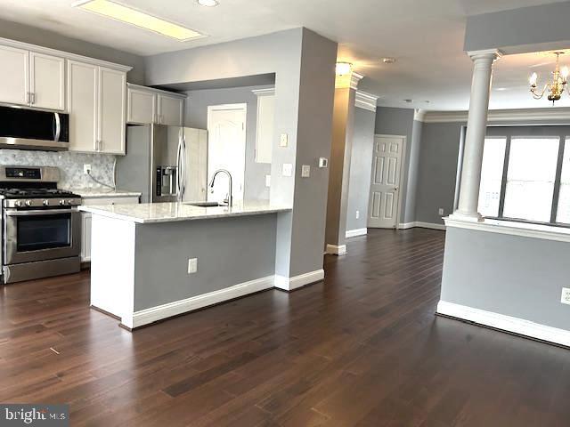 Foto del edificio - 23435 Clarksridge Rd