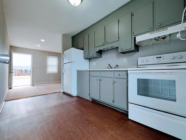 Foto del edificio - 4125 Sunset Ave