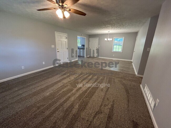 Foto del edificio - 8546 E Union Hill Rd