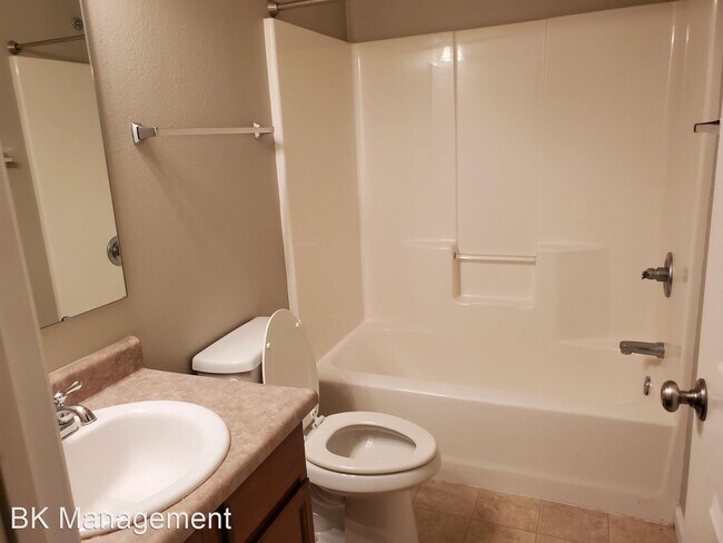 Building Photo - 3 br, 2 bath House - 2412 Fleming Drive