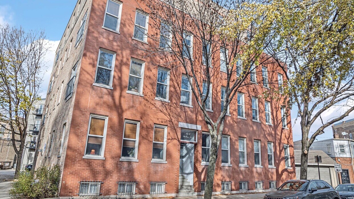 Primary Photo - 1418 W Cortez St
