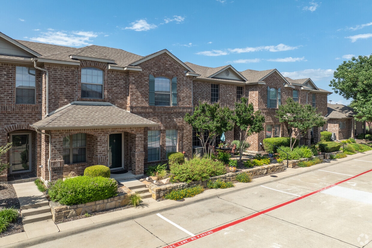The Villas Of Westridge Apartments in McKinney, TX