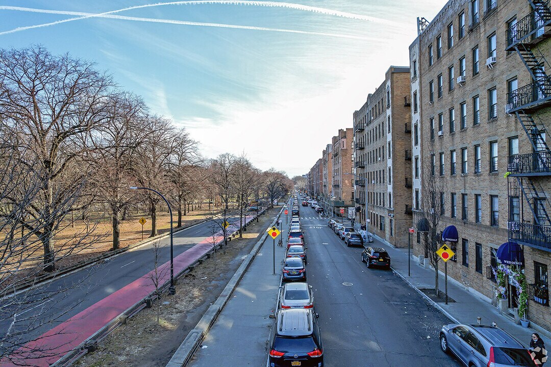 Bronxdale