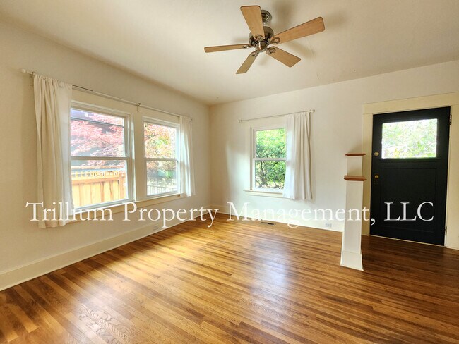Foto del edificio - 4542 NE 32nd Pl