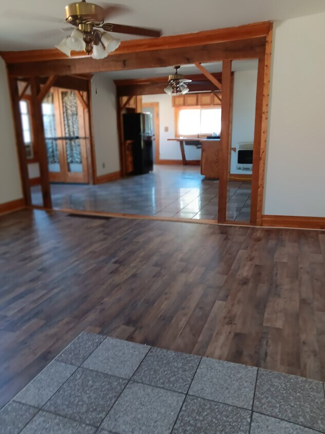 Foto del edificio - 12521 Dixie Hwy