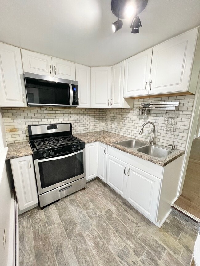 Foto del edificio - 404 Mountain St