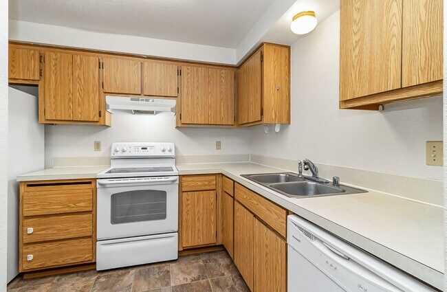 Foto del edificio - 519 91st Ave SE
