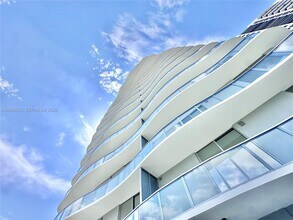 Building Photo - 1400 Biscayne Blvd