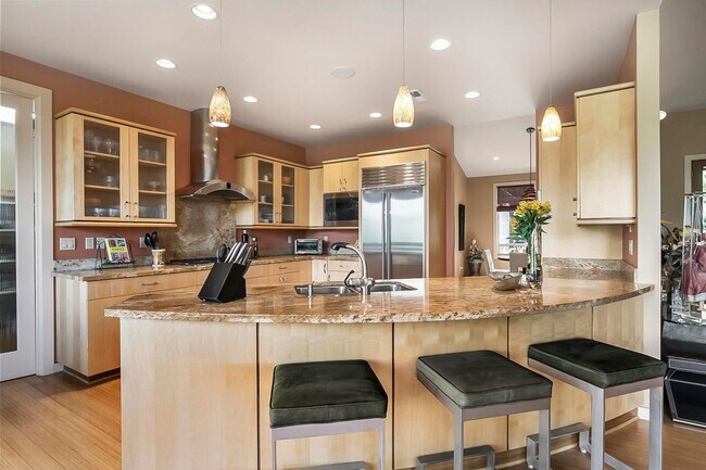 Foto del edificio - 3560 NW Braid Dr