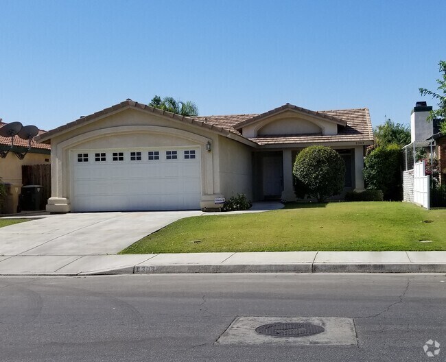 Apartments for Rent in 93311