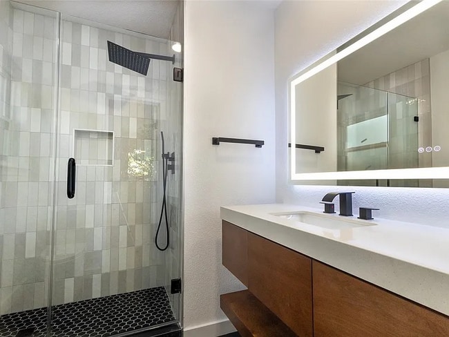 Foto del edificio - 10023 Kirkhaven Dr