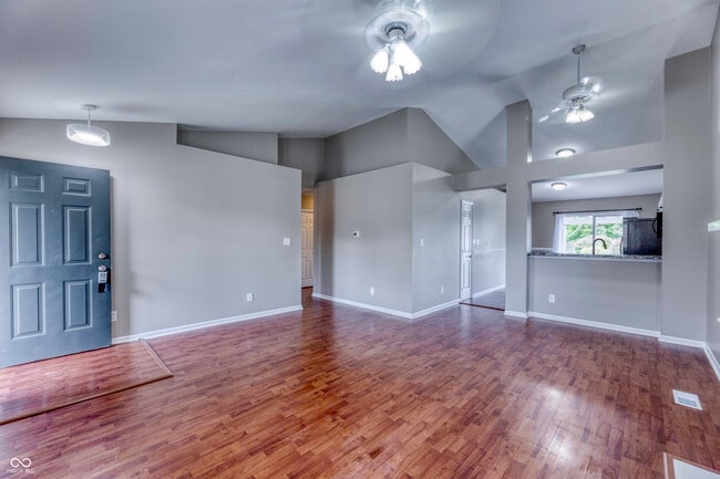 Building Photo - 8496 Blacksmith Ct