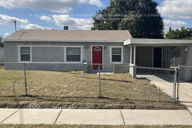 Building Photo - 927 28th St NW