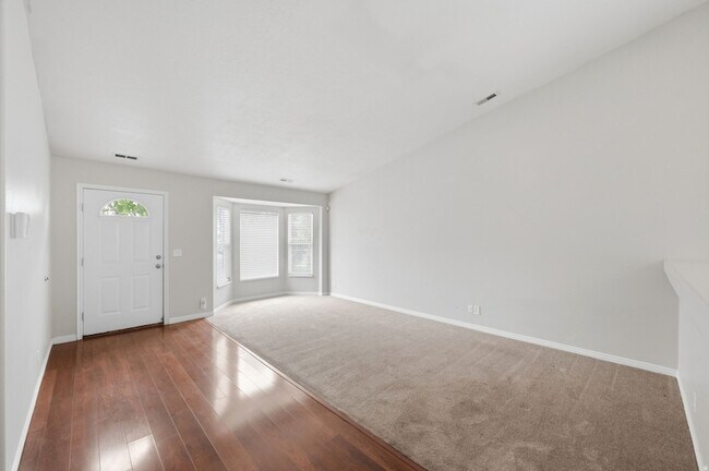 Foto del edificio - 2575 Athena Dr