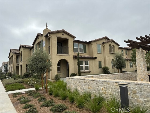 Building Photo - 4011 E Coronado Privado