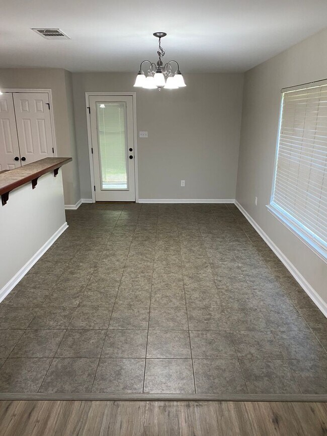 Building Photo - Pre-Leasing Now!