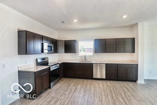 Building Photo - 1488 Juniper Dr