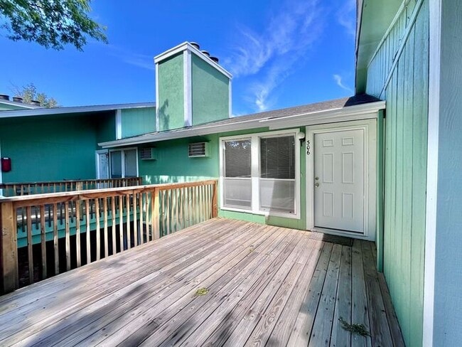 1 Bed, 1 Bath Apartment! - 1 Bed, 1 Bath Apartment!