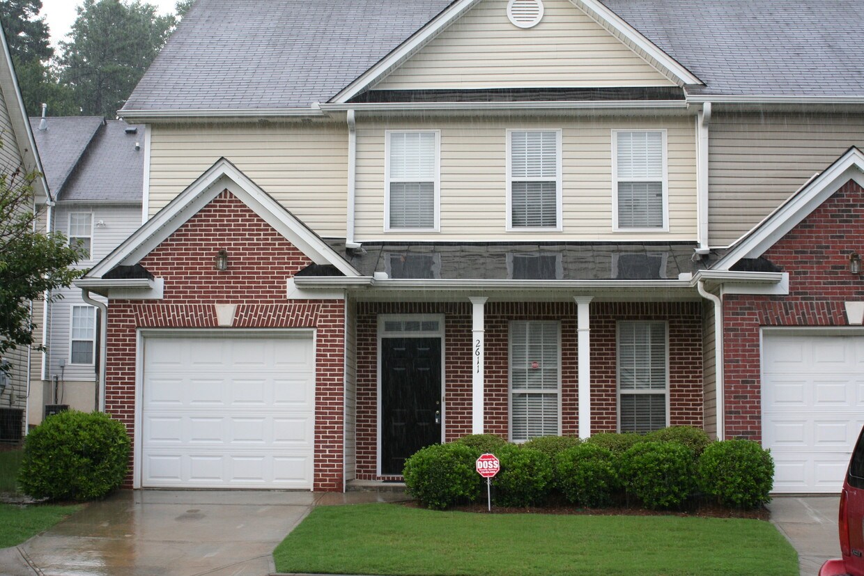 2611 Avery Park Cir, Doraville, GA 30360 Townhome Rentals in