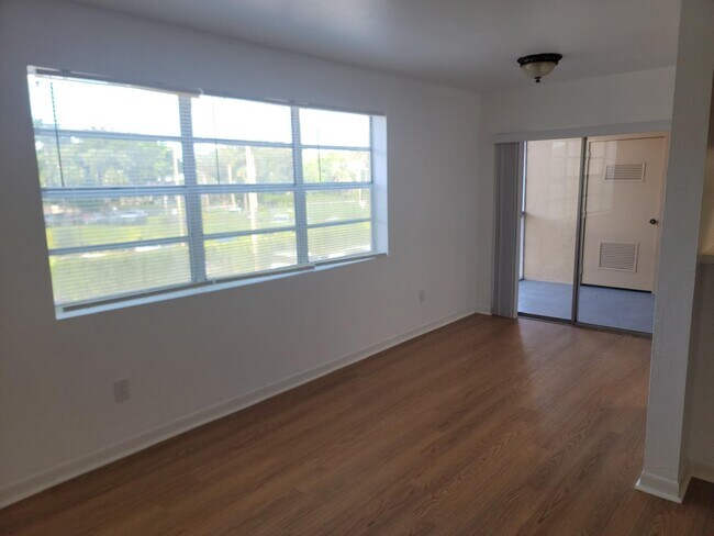 Foto del edificio - 15285 SW 107th Ln